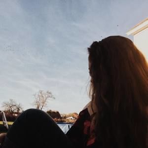 Meet your Posher, Hailey